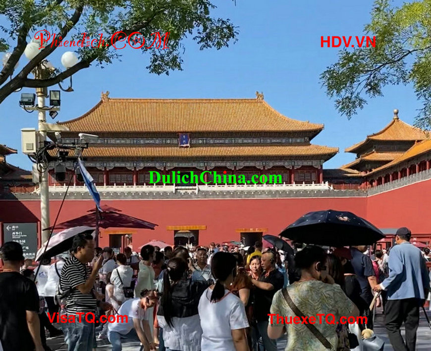 Kinh nghiệm thuê hướng dẫn viên tiếng Việt tại Bắc Kinh cho gia đình 2026.