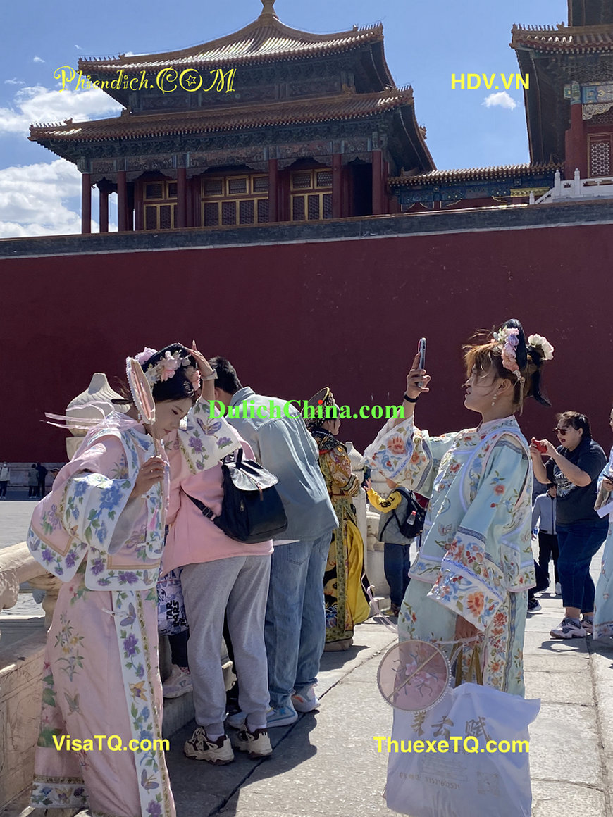 Du lịch tự túc Bắc Kinh 2026 trọn vẹn với HDV nói tiếng Việt.