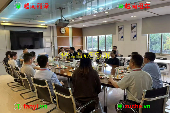 Giá Thuê Phiên Dịch Viên Tiếng Trung Bắc Kinh 2026: Xu Hướng, Phân Khúc Giá & Bí Quyết Tối Ưu Chi Phí